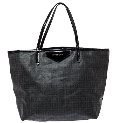 givenchy printshopper antigona|Givenchy antigona price.